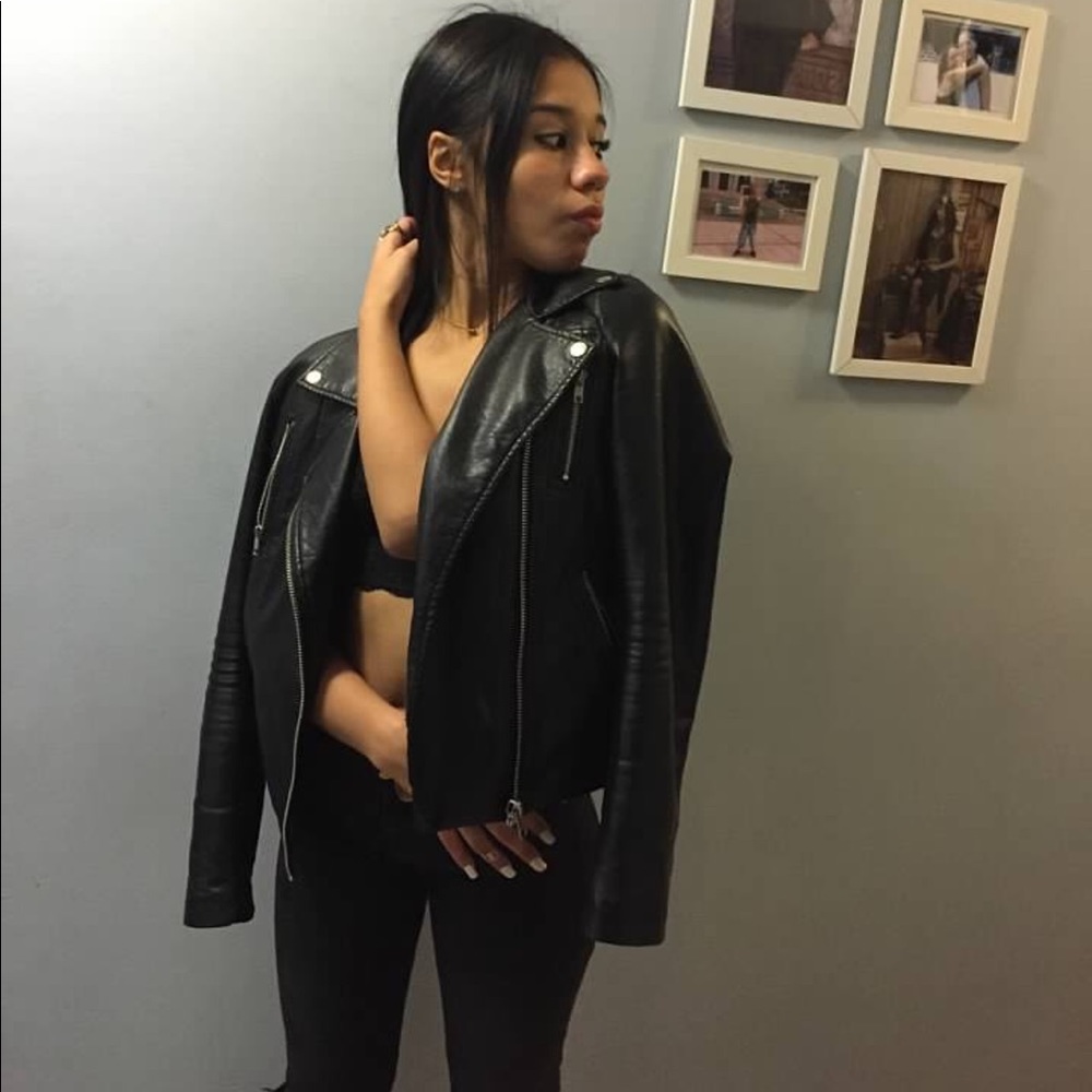 Meet your Posher, Kaitlyn